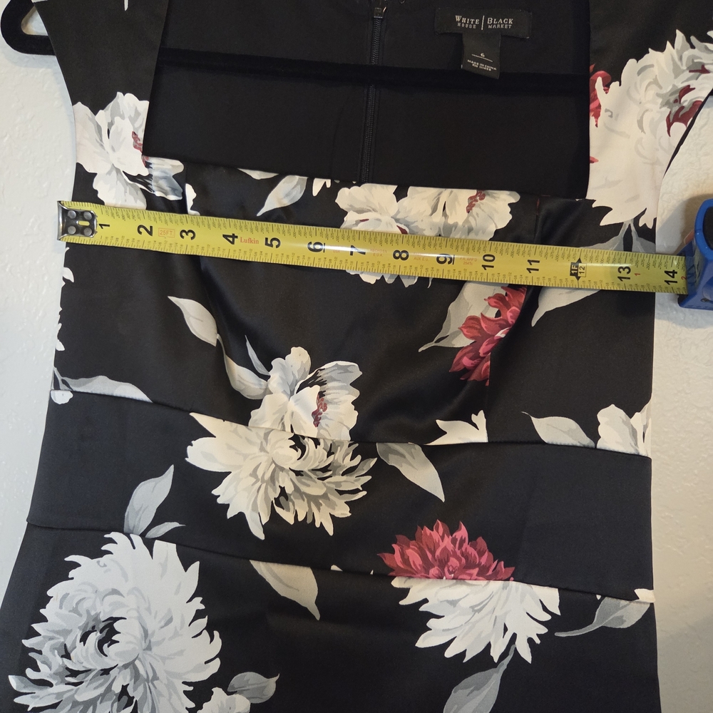White HouseElegant Black Floral Dress - Picture 12 of 14